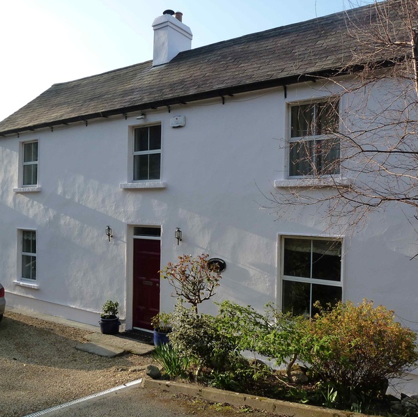 Animal friendly pet/house sitter required in Irish country idyll