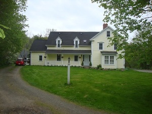 House sitting job - Mabou, NS B0E, Canada - Image 1