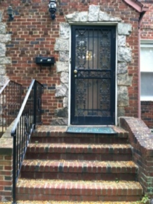 House sitting job - Queens, NY, USA - Image 4