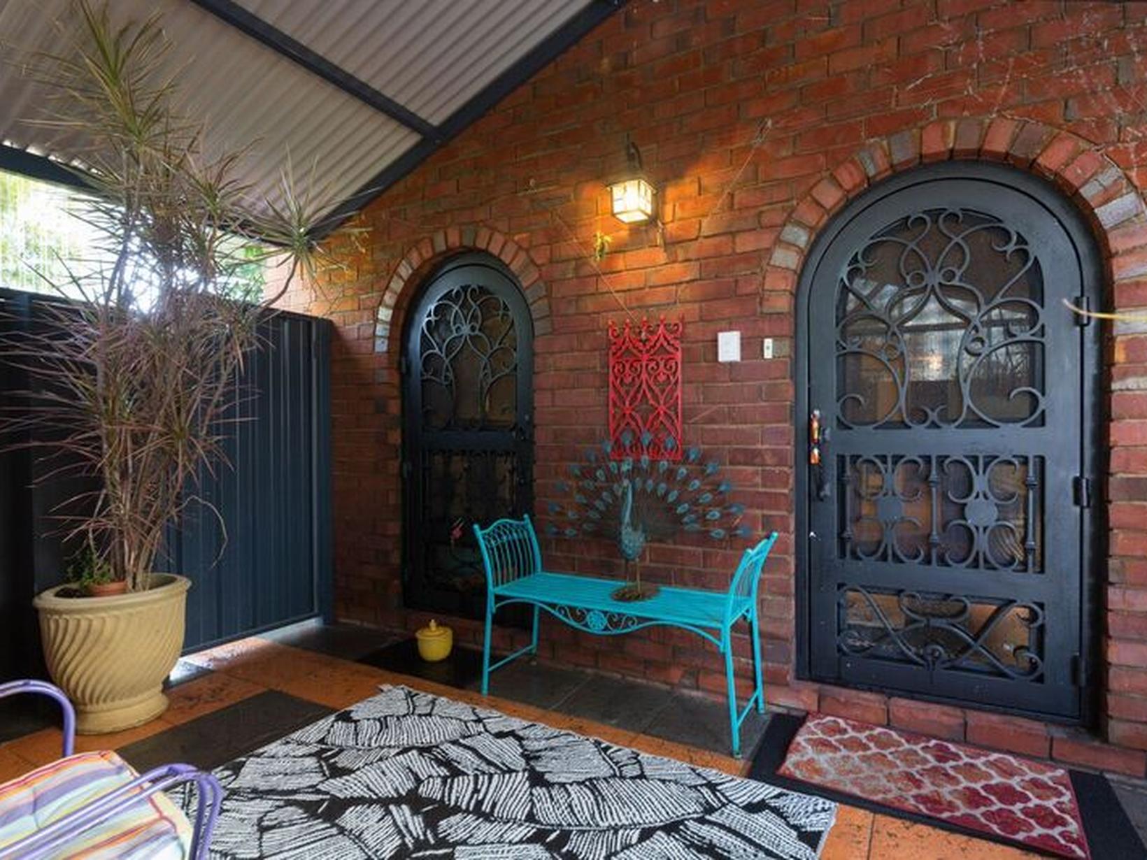 Housesitting assignment in Ferndale, Western Australia, Australia