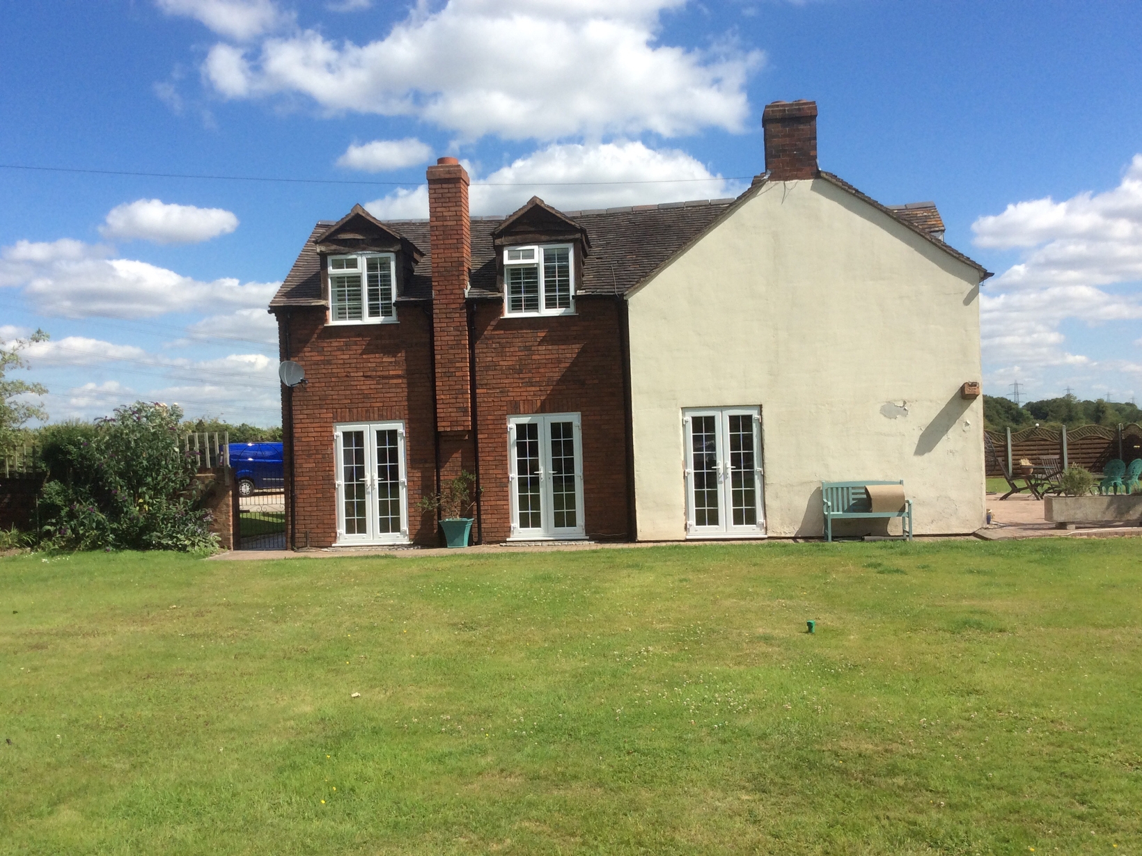 Housesitting assignment in Lichfield, United Kingdom