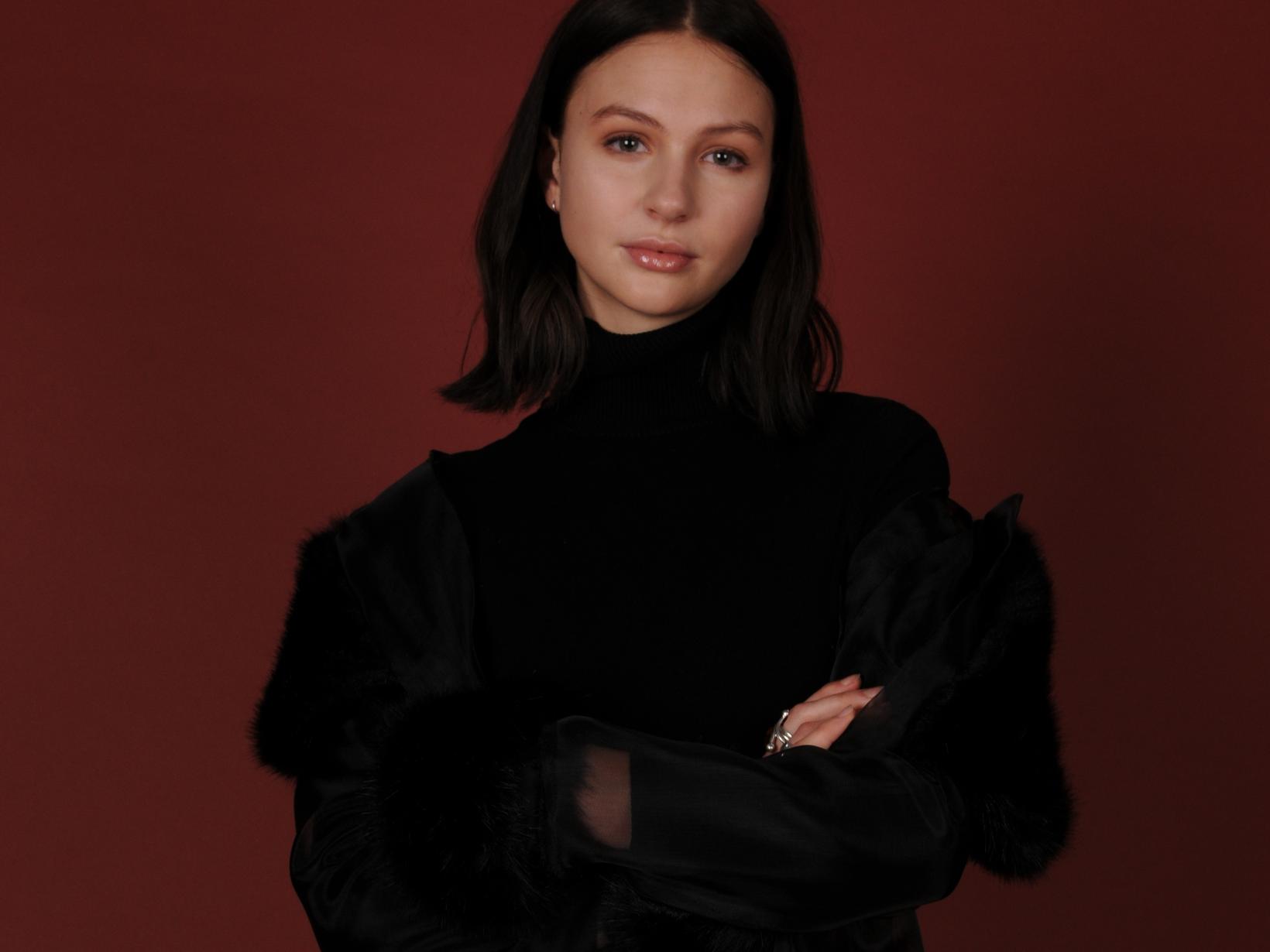 Poppy from London, United Kingdom