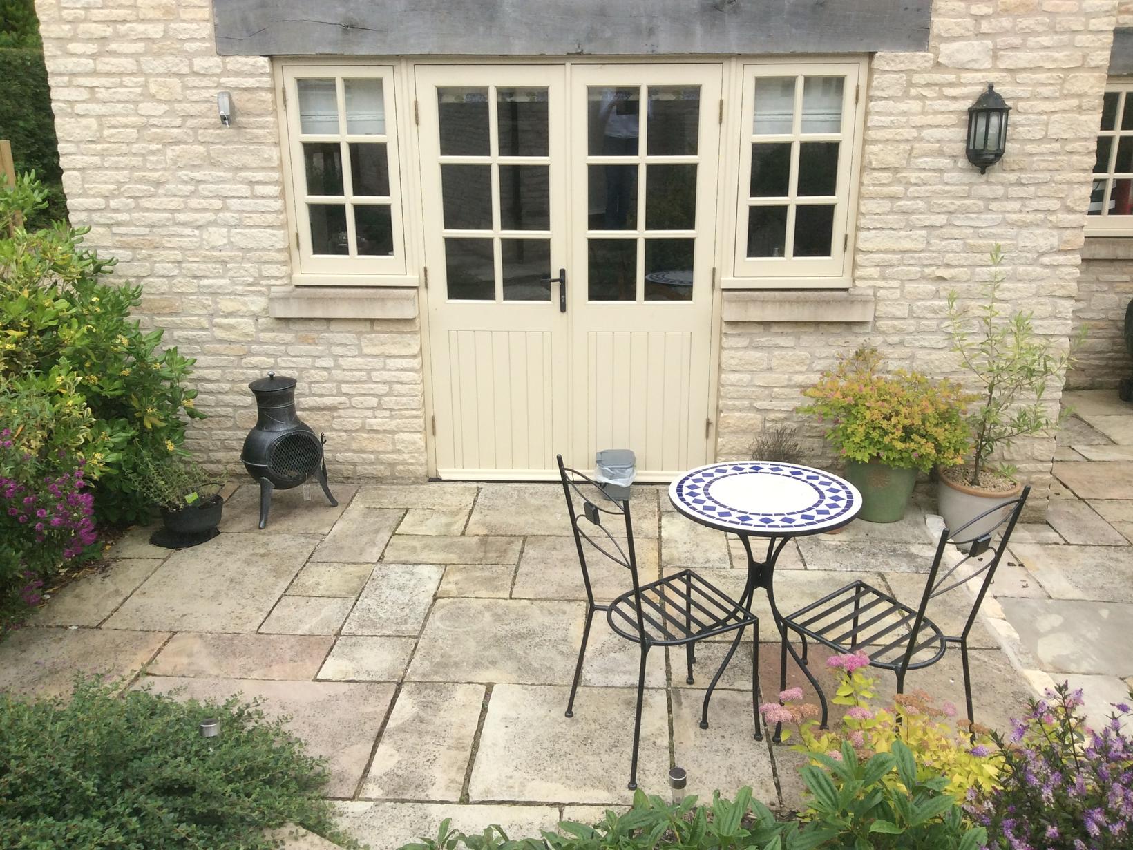 Housesitting assignment in Bath, United Kingdom