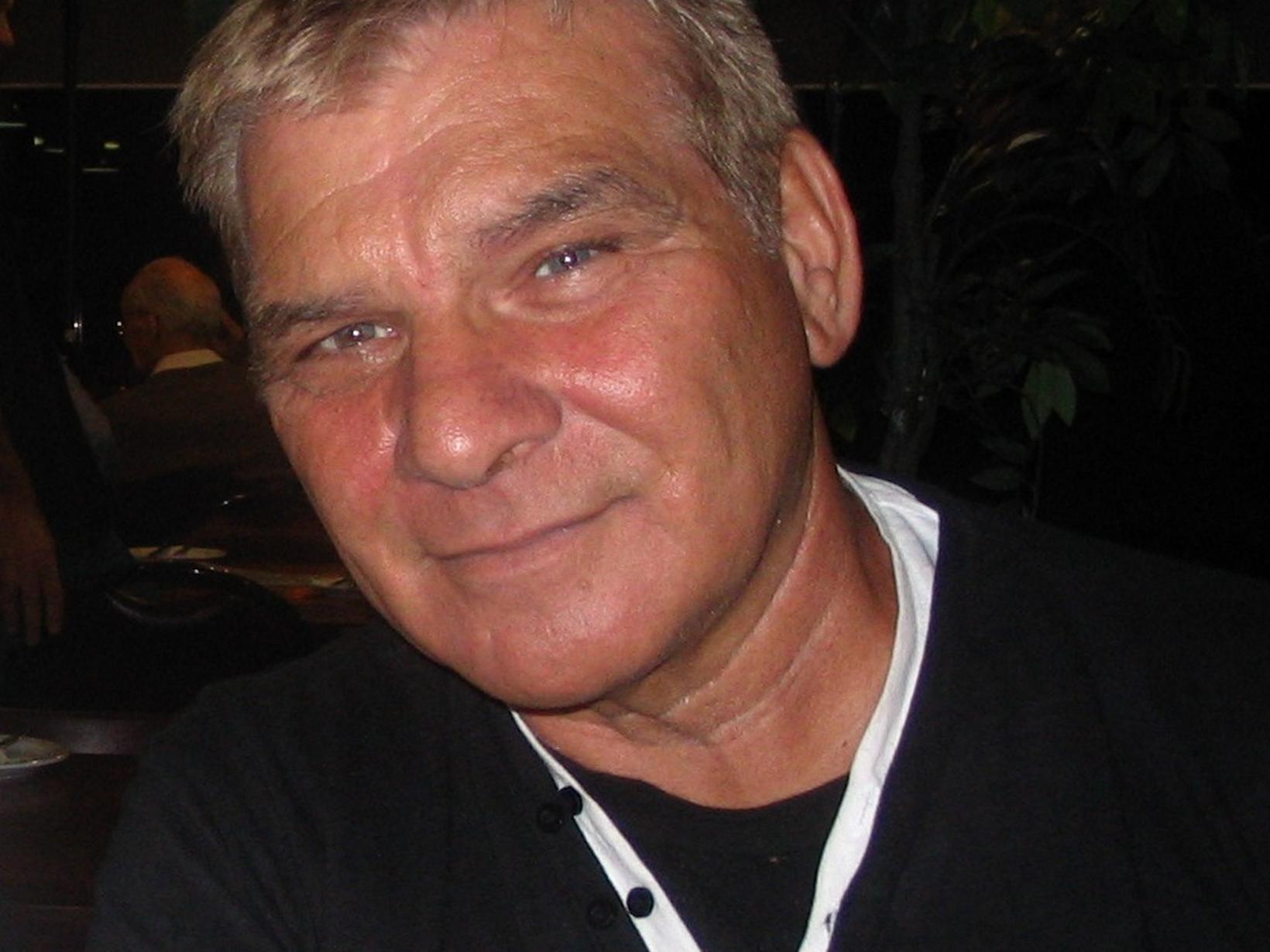 Frank from Gold Coast, Queensland, Australia