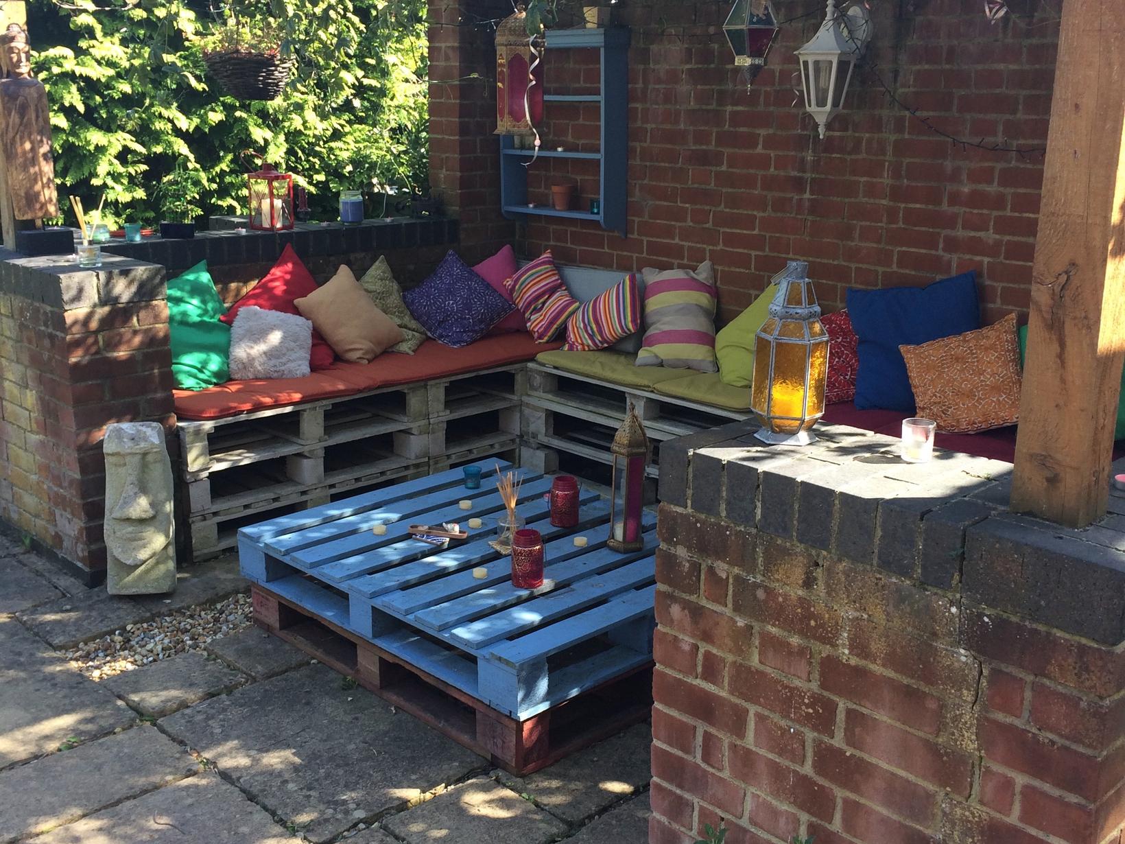Housesitting assignment in Salisbury, United Kingdom