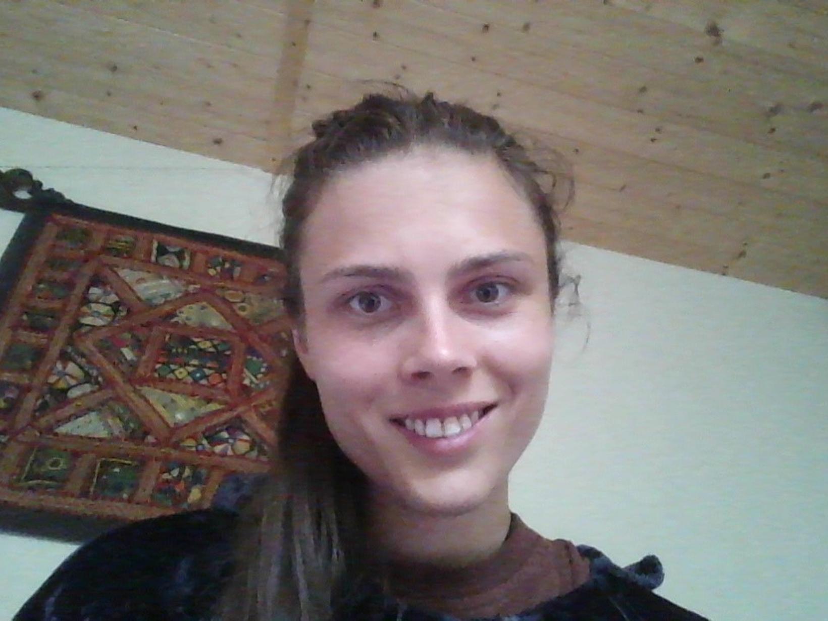 Anna from Edinburgh, United Kingdom