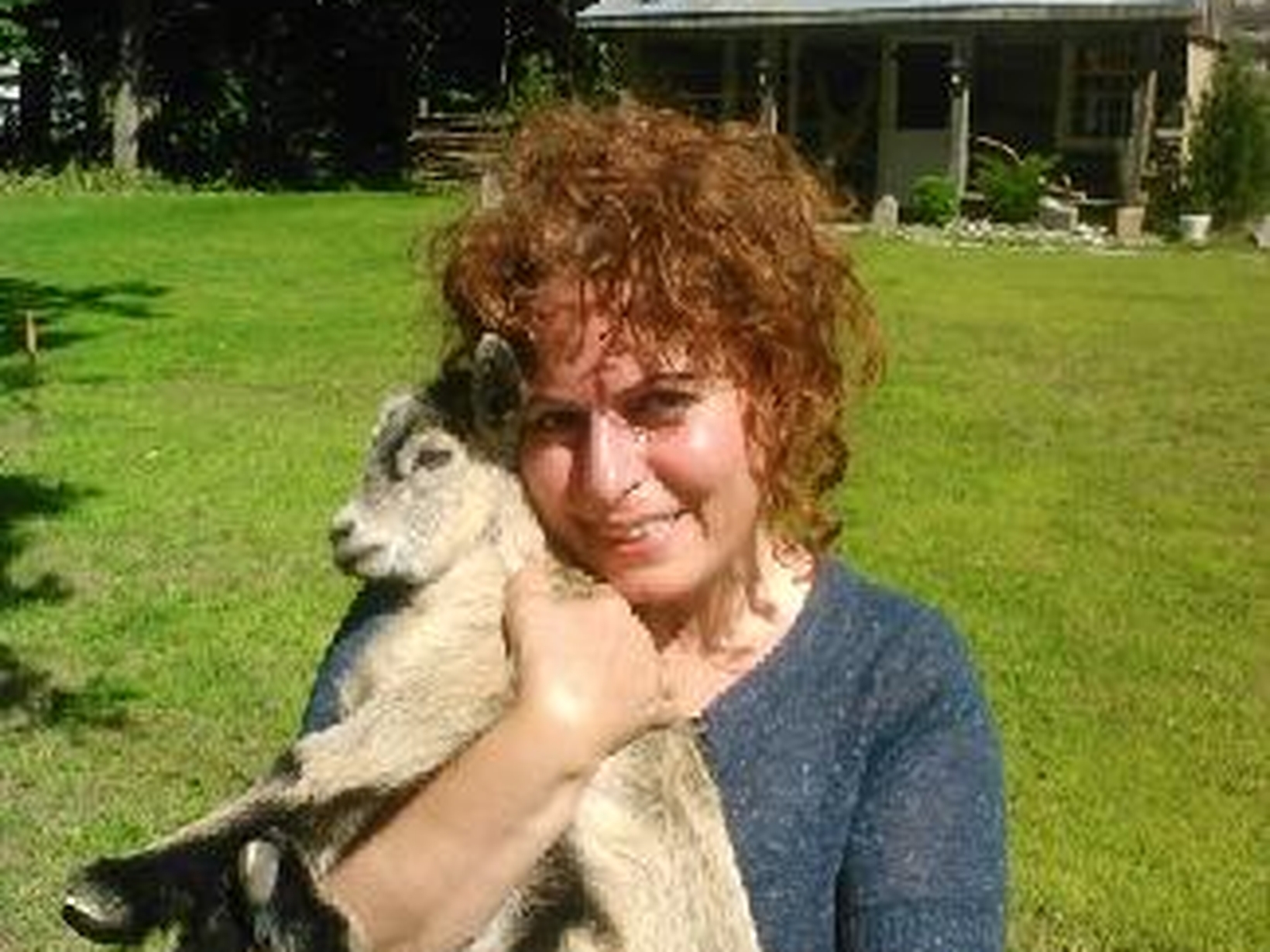 Parvin from Ottawa, Ontario, Canada