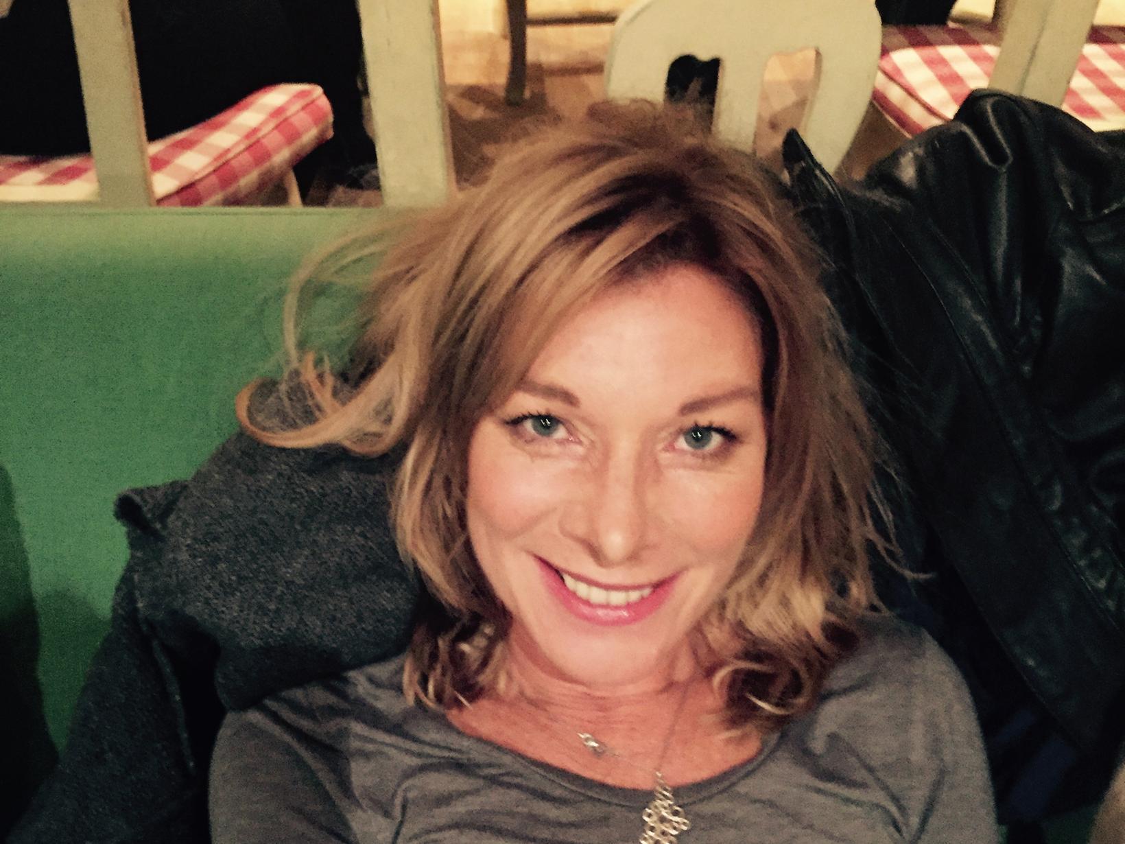 Elizabeth from Valencia, Spain