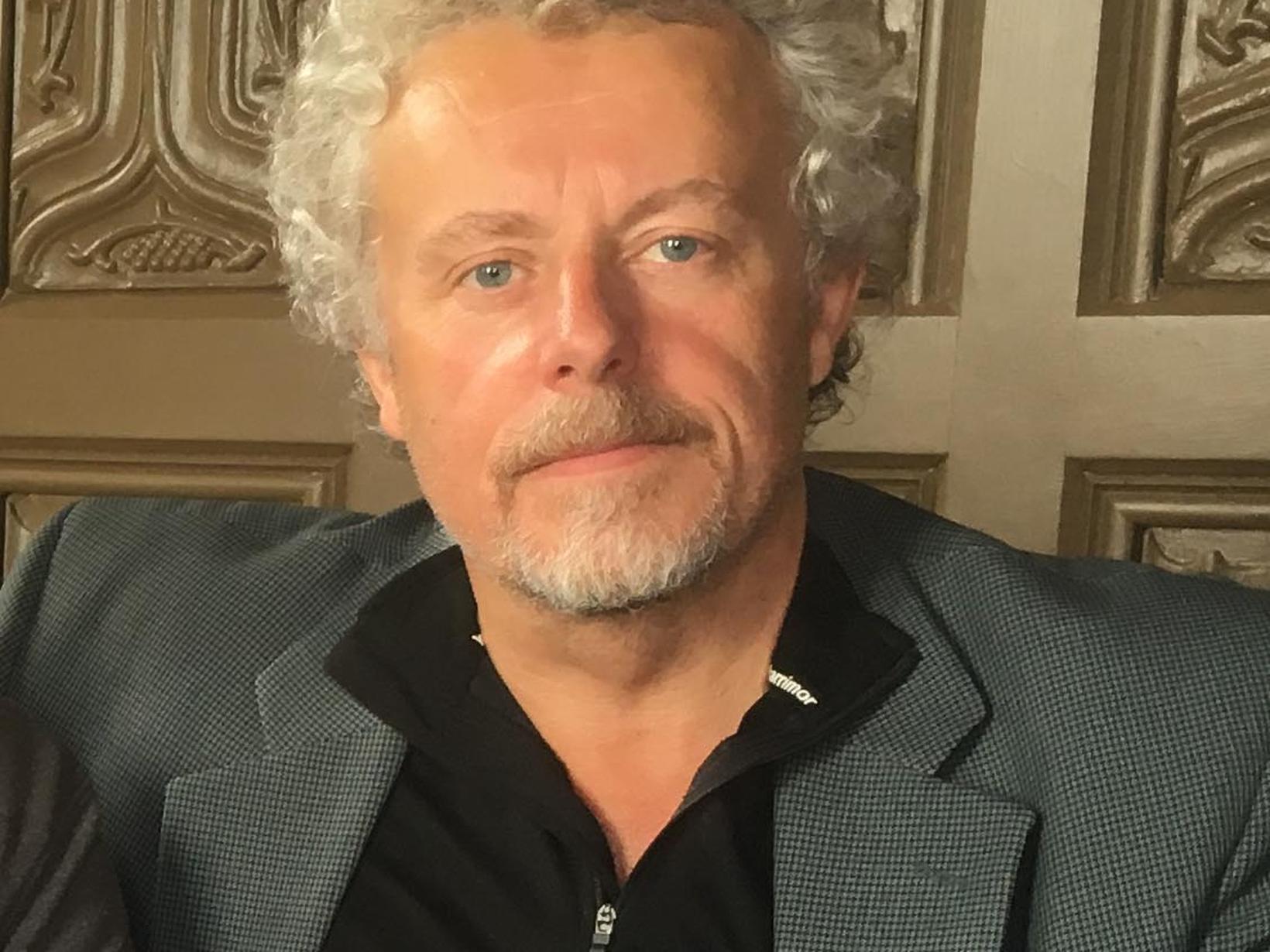 Professor. nicholas from Arundel, United Kingdom