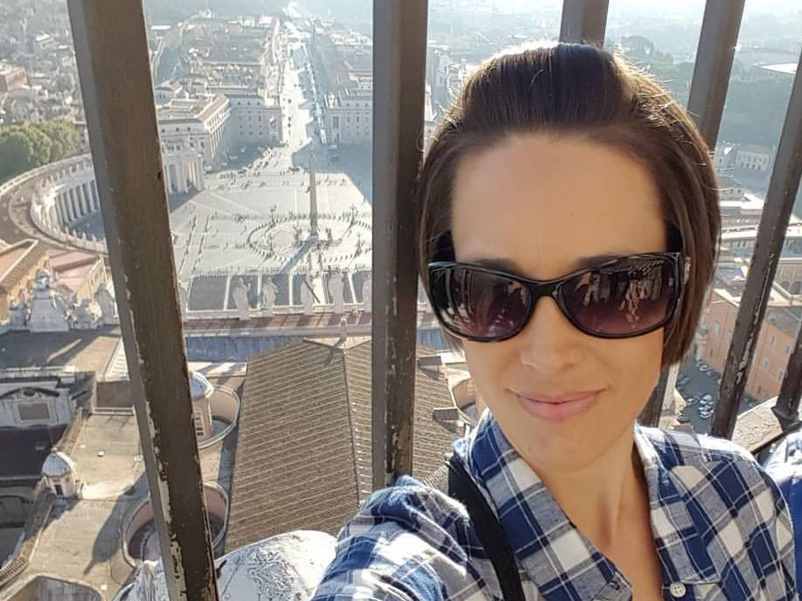 Julie from San Diego, California, United States