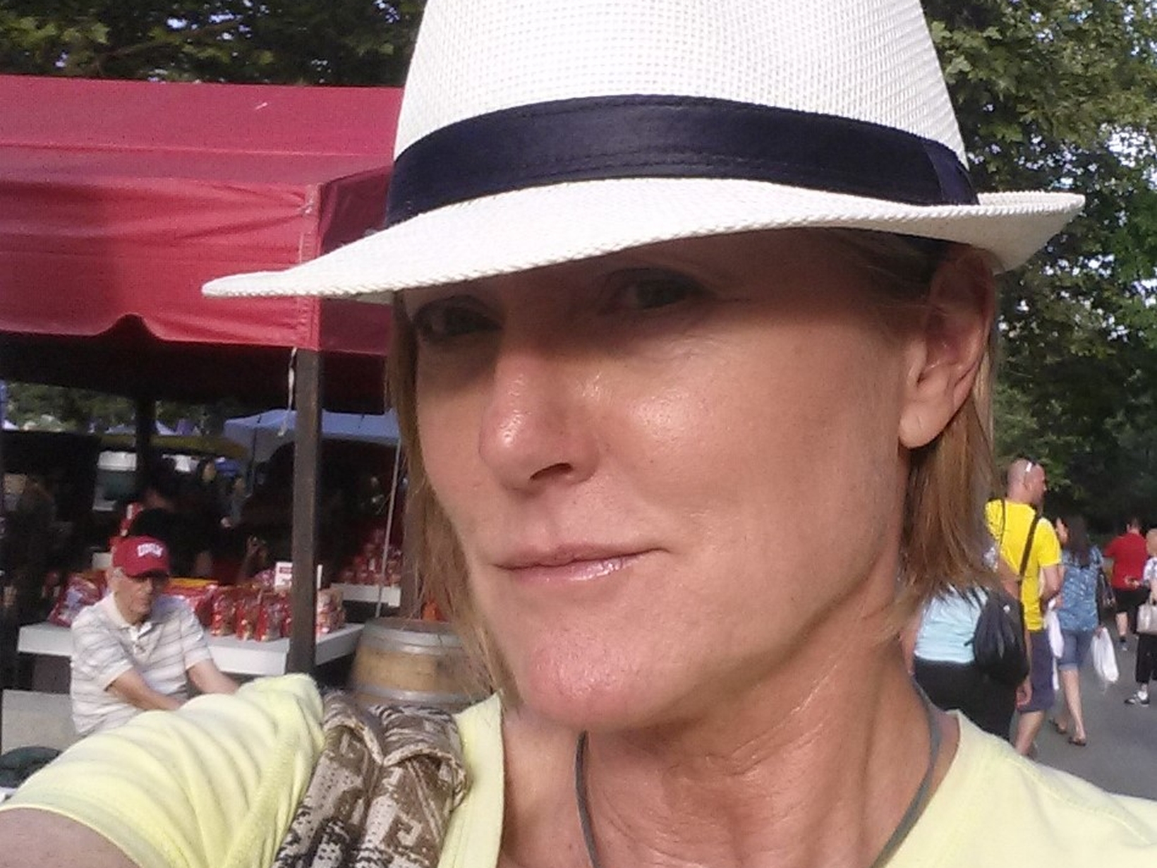 Shannon from Courtenay, British Columbia, Canada