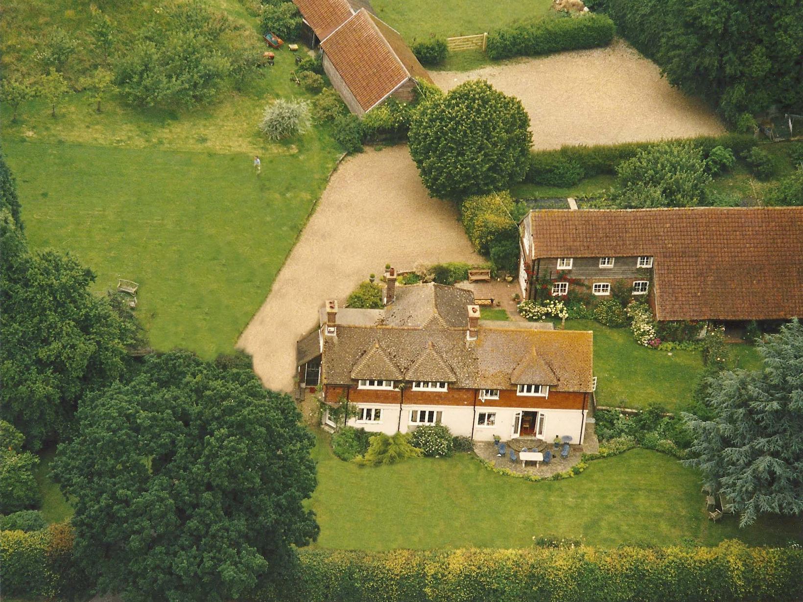 Housesitting assignment in Heathfield, United Kingdom