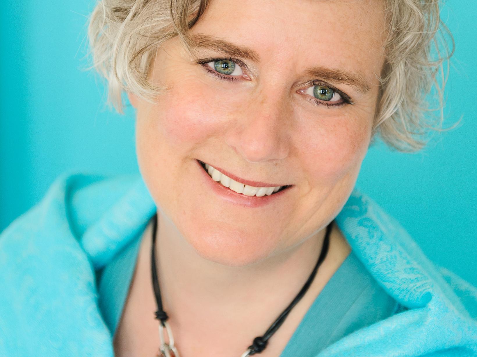Deryn from Nelson, British Columbia, Canada