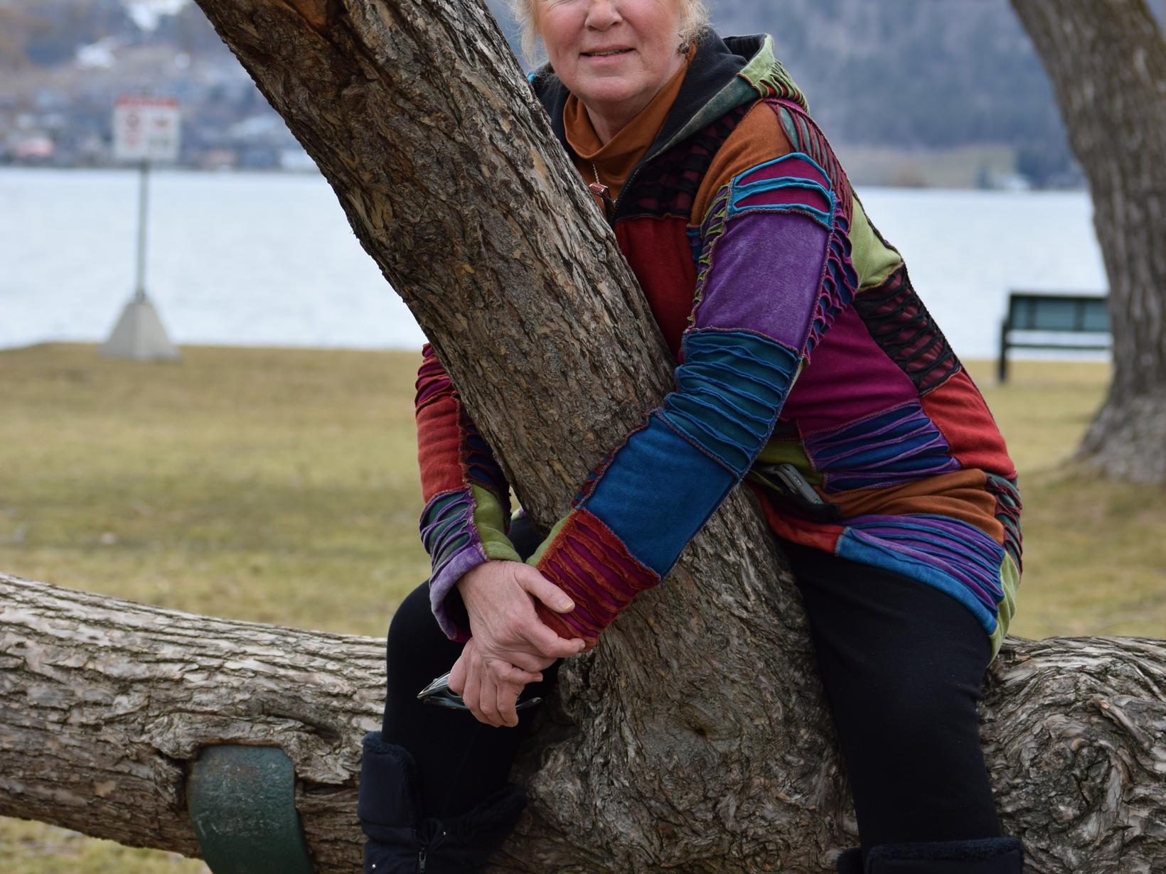 Robin from Kelowna, British Columbia, Canada