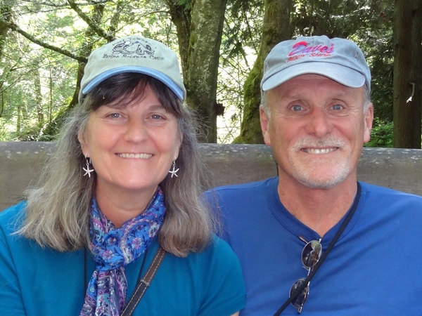 John & Vicki from Cotacachi, Ecuador