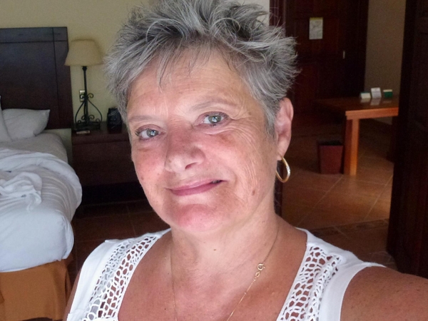 Jennifer from Daniel Flores, Costa Rica