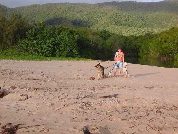 Cora & Wayne from Millicent, SA, Australia