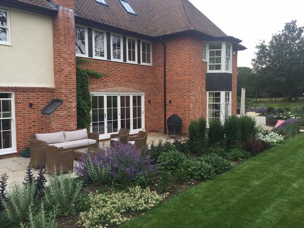 Housesitting assignment in Basingstoke, United Kingdom