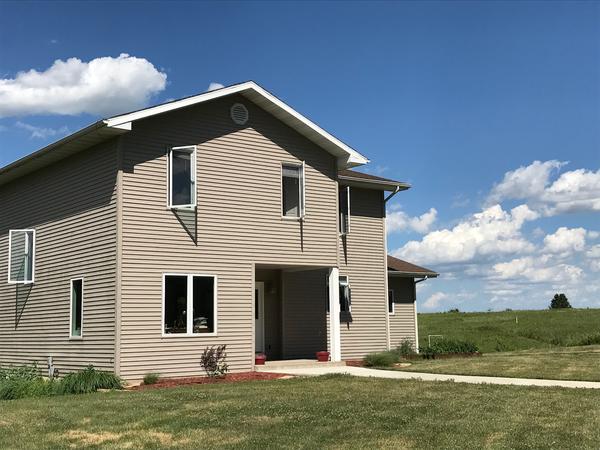 Housesitting assignment in Sublette, MO, United States