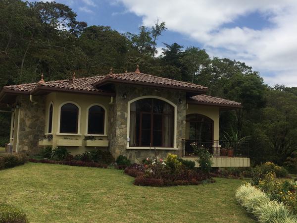 Housesitting assignment in Boquete, Panama