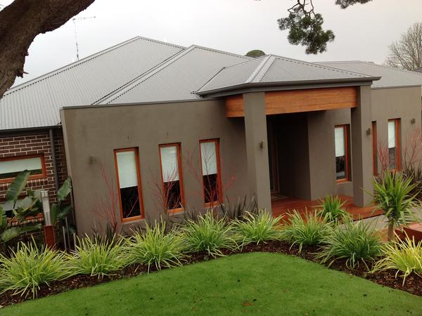 Housesitting assignment in Gisborne, Victoria, Australia