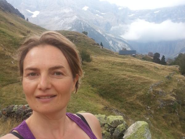 Elodie from Azincourt, France
