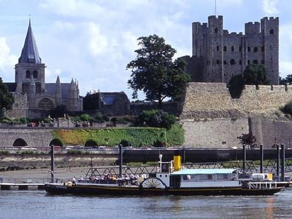 Housesitting assignment in Rochester, United Kingdom