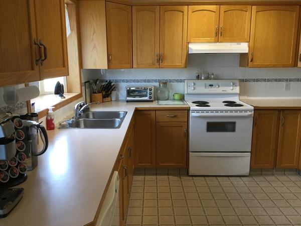 Housesitting assignment in Claresholm, AB, Canada
