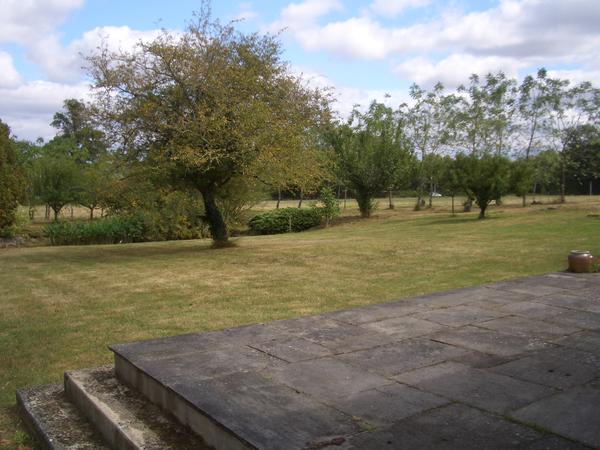 Housesitting assignment in Miramont-de-Guyenne, France