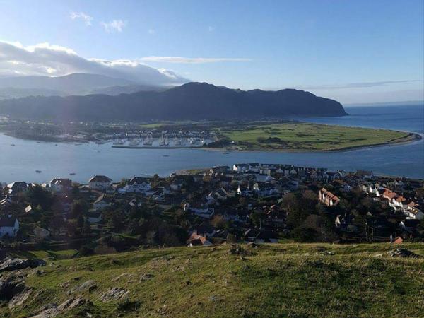 Housesitting assignment in Llandudno Junction, United Kingdom