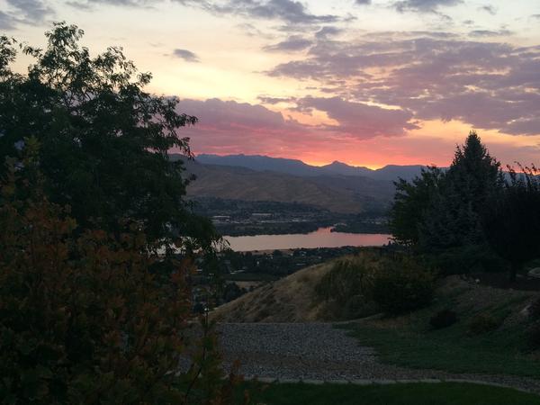Housesitting assignment in East Wenatchee, Washington, United States