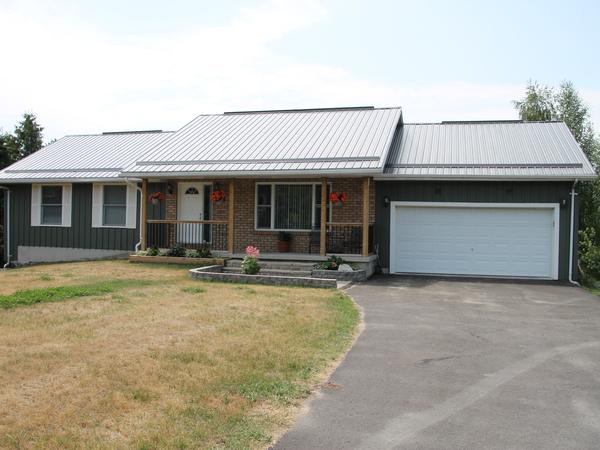 Housesitting assignment in Lindsay, ON, Canada