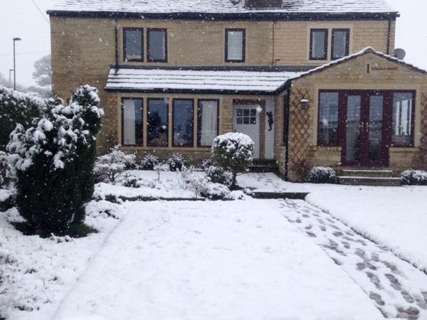 Housesitting assignment in Halifax, United Kingdom