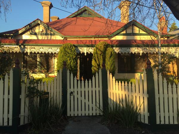 Housesitting assignment in Footscray, VIC, Australia
