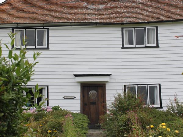 Housesitting assignment in Smarden, United Kingdom