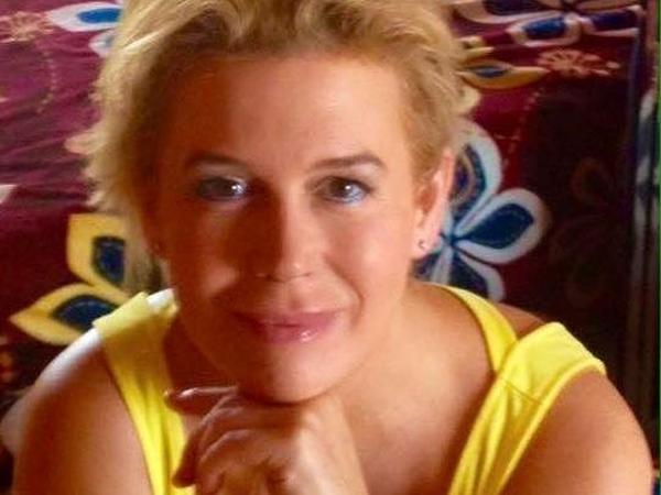 Sian samantha from Narni, Italy