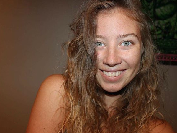 Jasmine from Innisfil, ON, Canada