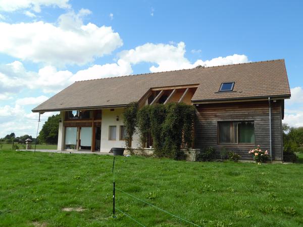 Housesitting assignment in Le Pin-la-Garenne, France