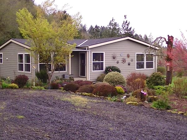 Housesitting assignment in Lyons, Oregon, United States