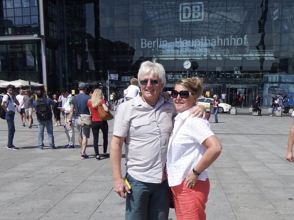 Phillip & Janet from Doncaster, United Kingdom