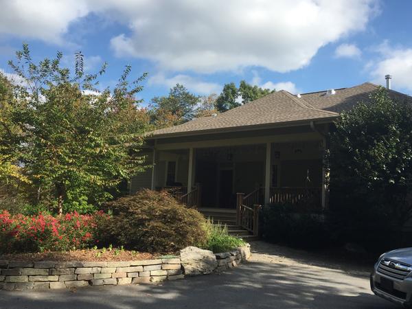 Housesitting assignment in Saluda, North Carolina, United States