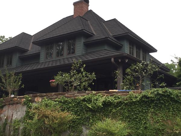 Housesitting assignment in Columbus, North Carolina, United States