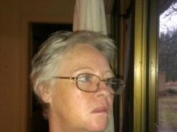 Brenda from Parkes, New South Wales, Australia