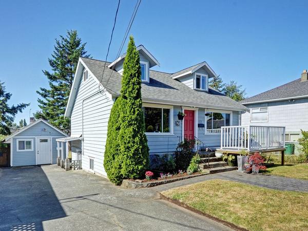 Housesitting assignment in Victoria, British Columbia, Canada