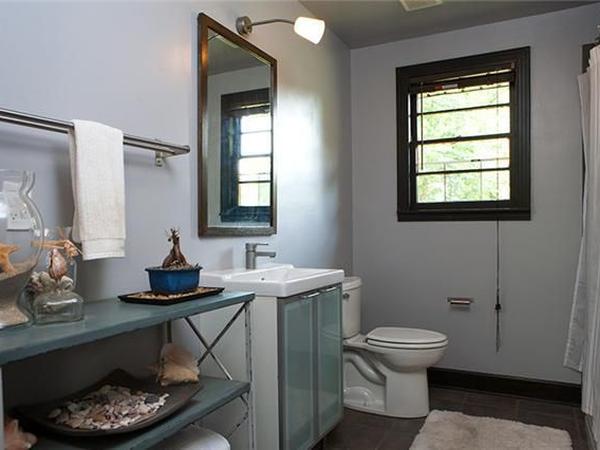 Housesitting assignment in Nashville, TN, United States