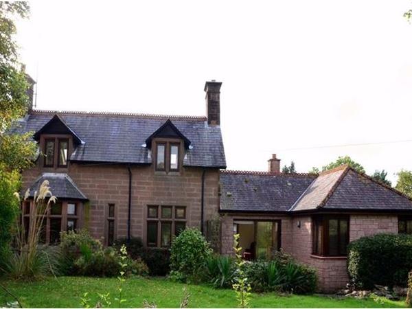 Housesitting assignment in Dumfries, United Kingdom