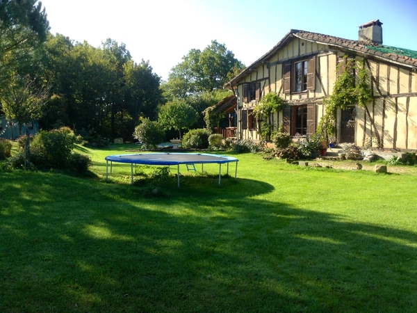 Housesitting assignment in Lupiac, France