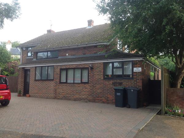 Housesitting assignment in Tonbridge, United Kingdom