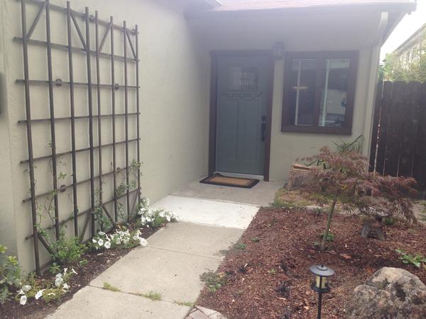Housesitting assignment in Alameda, CA, United States