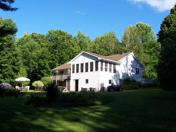 Housesitting assignment in Coldwater, Ontario, Canada